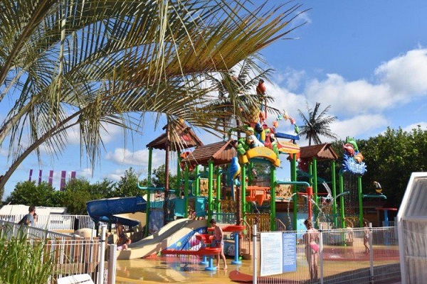 /campings/francia/aquitania/landas/Sanguinet Plage/camping-les-grands-pins-sanguinet-1511366830-xl.jpg